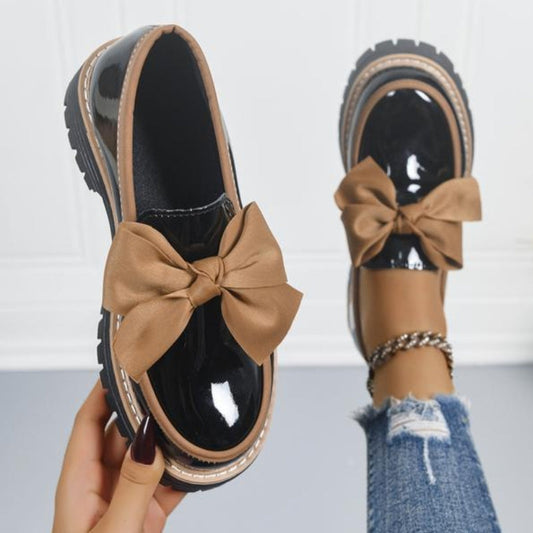 Sapatos Lucente — Slip-On com Laço