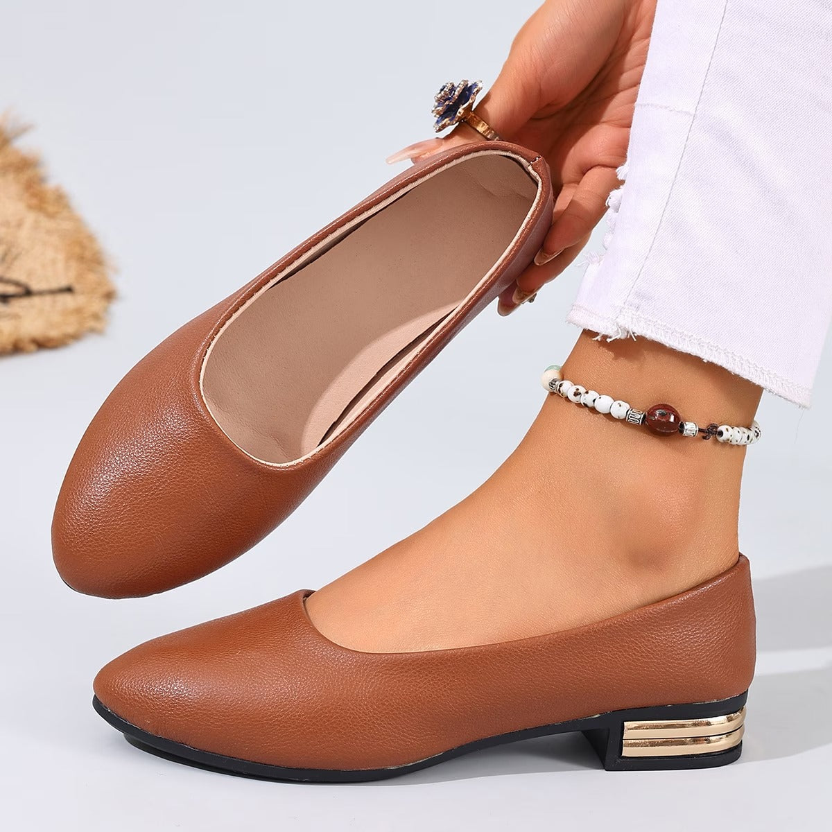 Mocas de couro femininas confortáveis - Confortáveis Sapatos