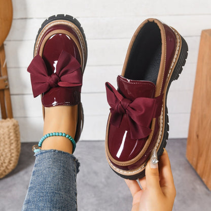 Sapatos Lucente — Slip-On com Laço