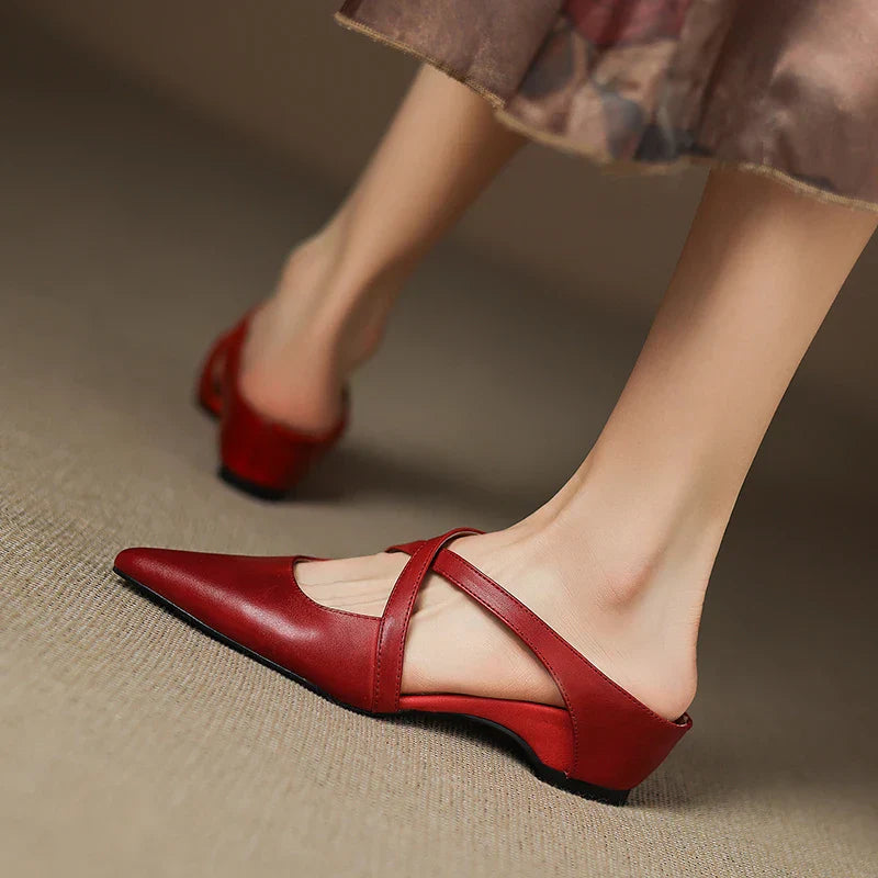 Aluna Mules de Couro Genuine