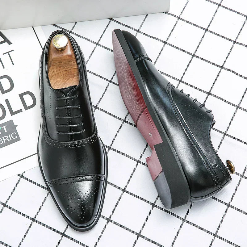 Sapatos Oxford Elegantes — Clássicos em Couro Premium
