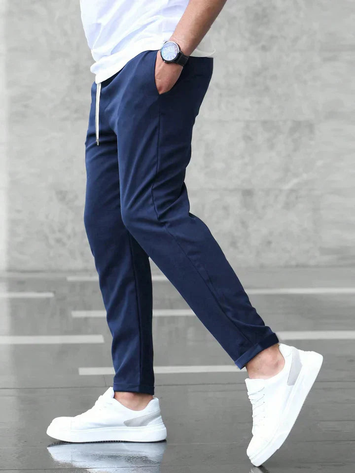 Calças Premium Stretch Renato — Corte Slim em Algodão