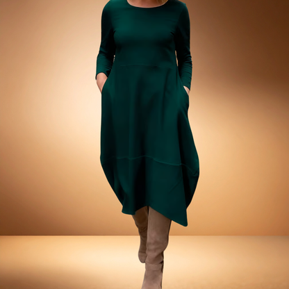 Velvára - Vestido Elegante com Toque de Seda