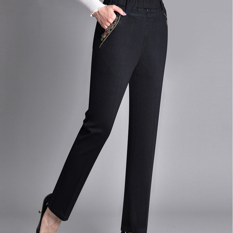 Jeans Femininos — Com Bolso Lateral Elástico