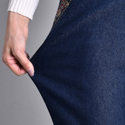 Jeans Femininos — Com Bolso Lateral Elástico